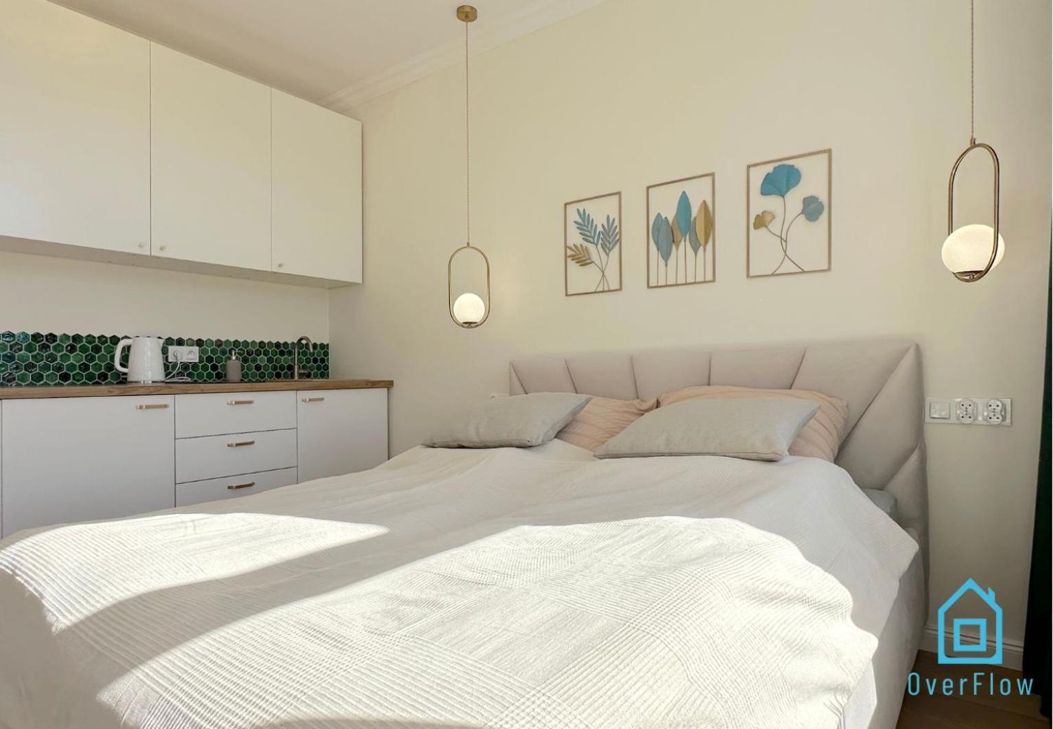 Seredino Relax Apartment- Romantic Escape With A Bathtub In The Bedroom, 5 Minutes To Old Town & Seaside