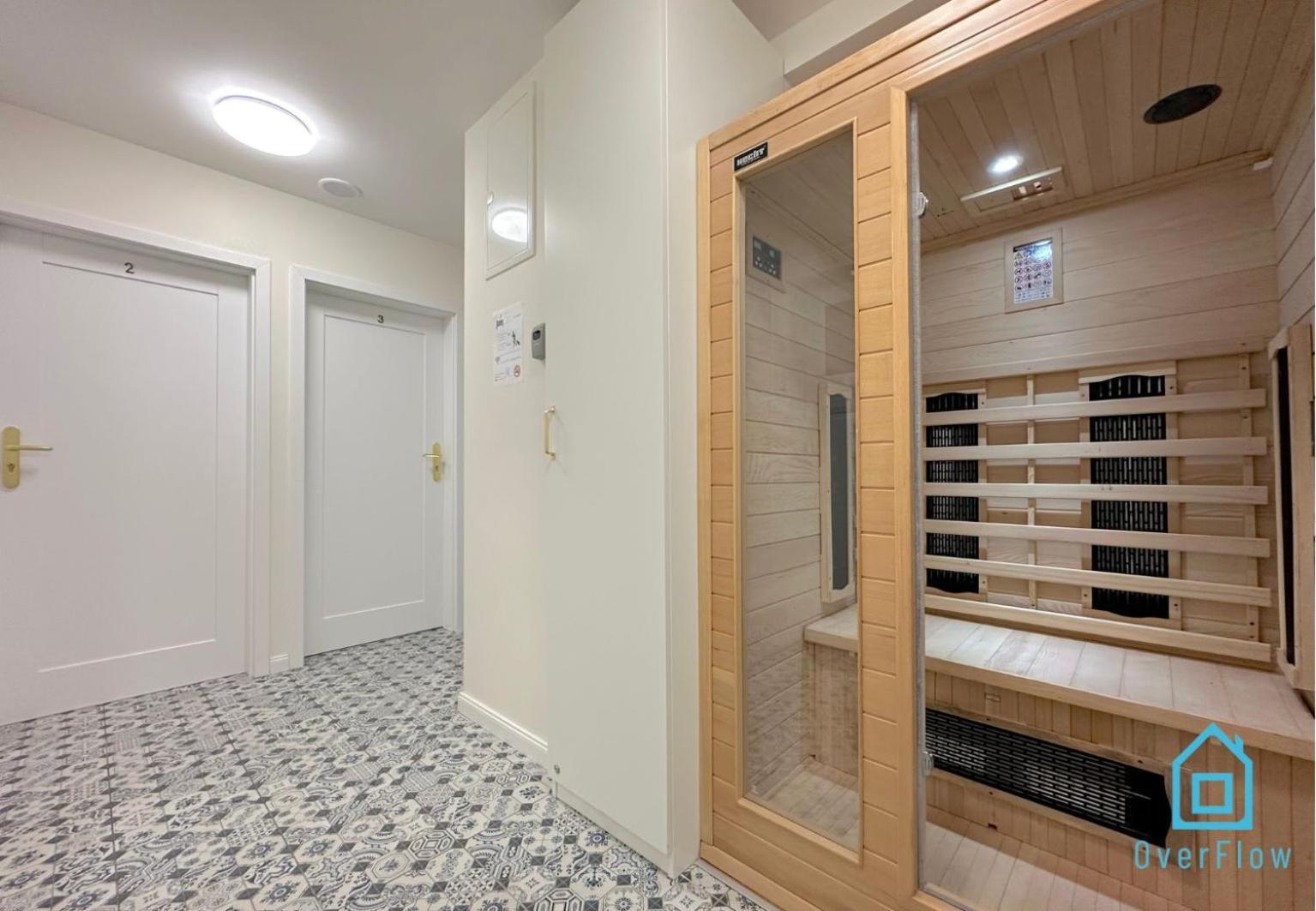 Apartment Seredino Relax Apartment- Romantic Escape With A Bathtub In The Bedroom, 5 Minutes To Old Town & Seaside